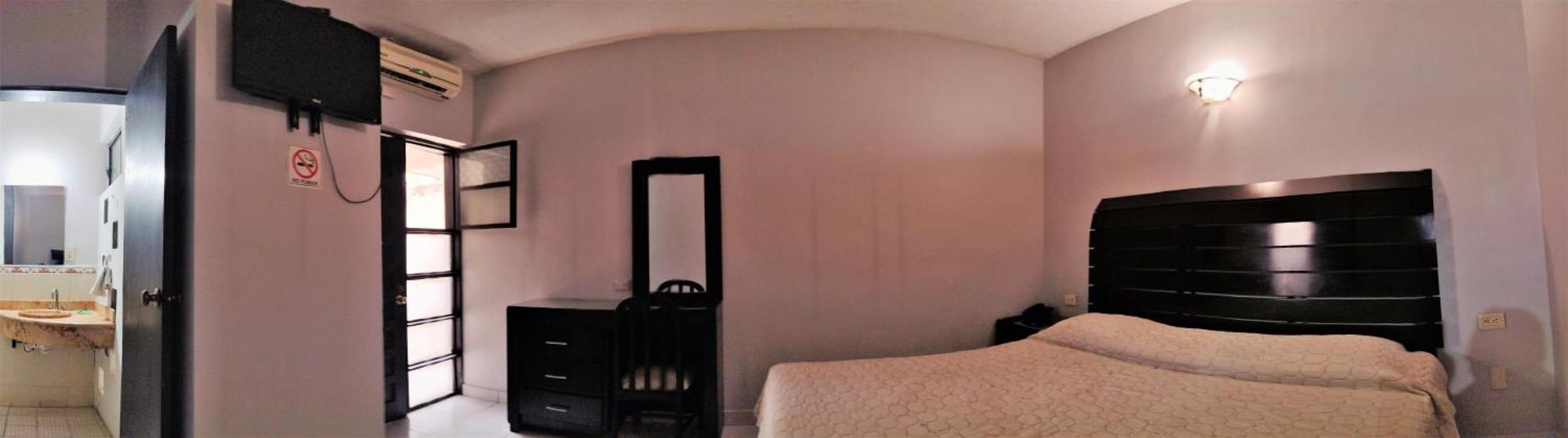 Laguna Inn Torreon Luaran gambar
