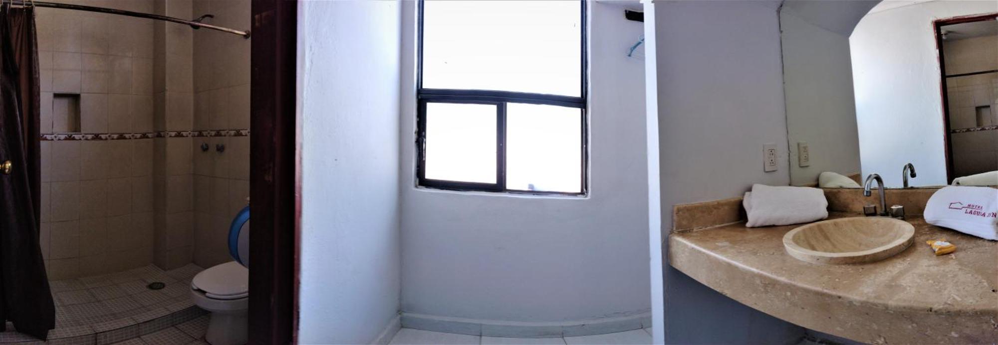 Laguna Inn Torreon Luaran gambar