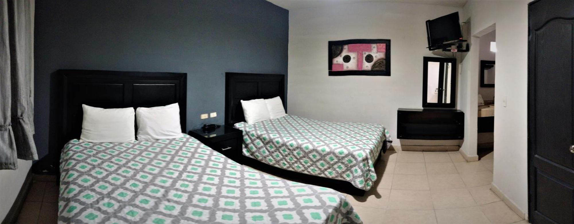 Laguna Inn Torreon Luaran gambar
