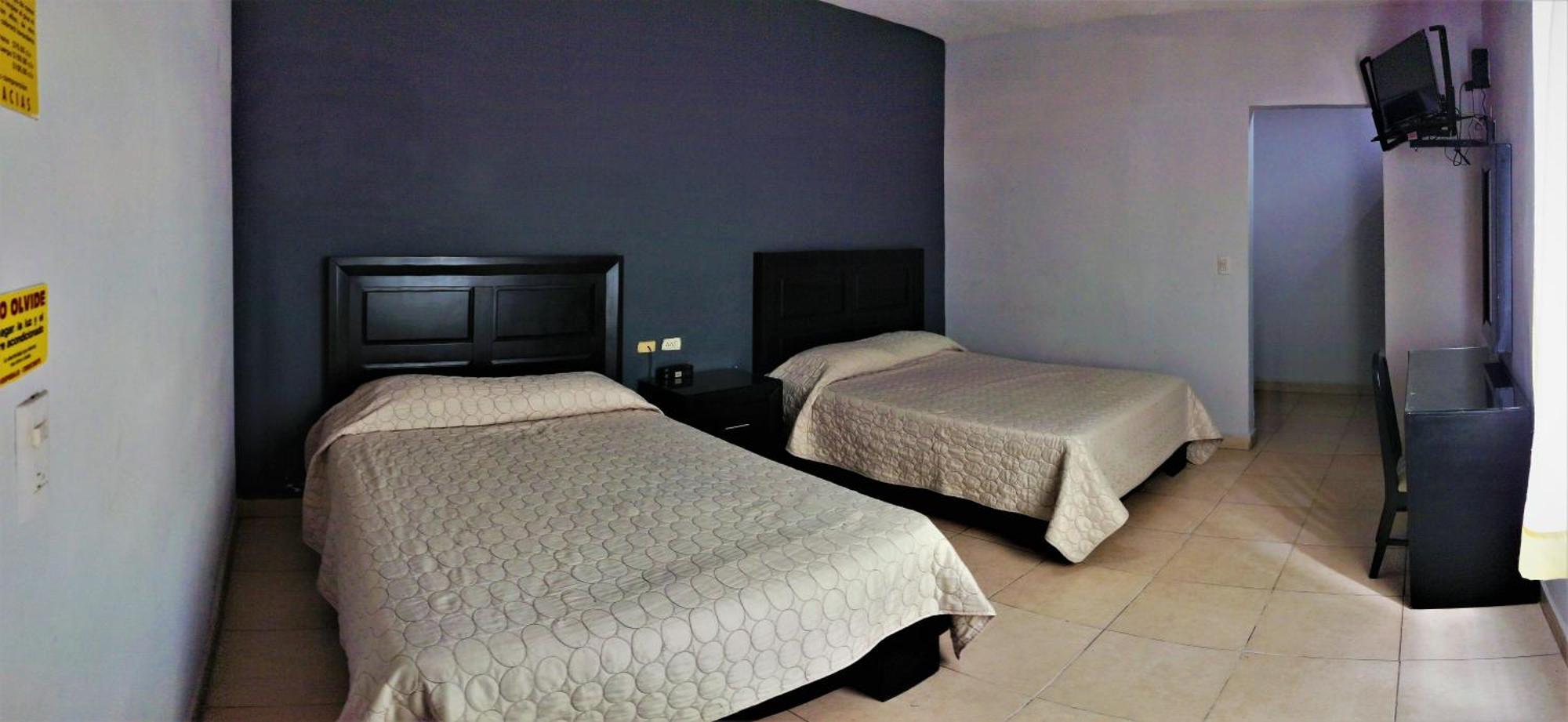 Laguna Inn Torreon Luaran gambar